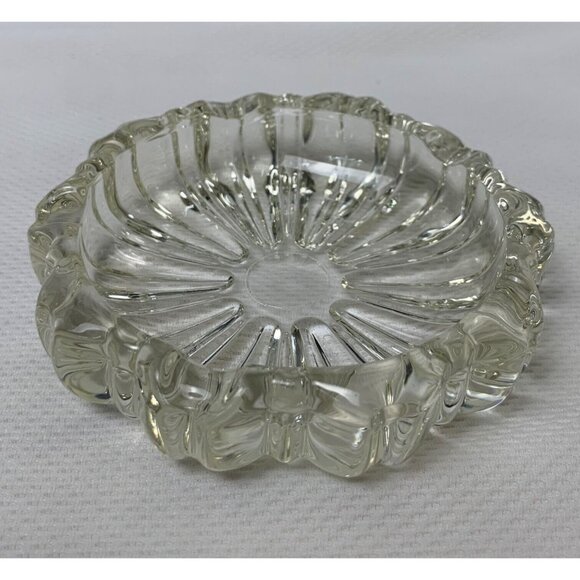 Vintage Clear Glass Ashtray Fluted Design 4.25" Round 5 Notch Mid Century Modern - Picture 3 of 14